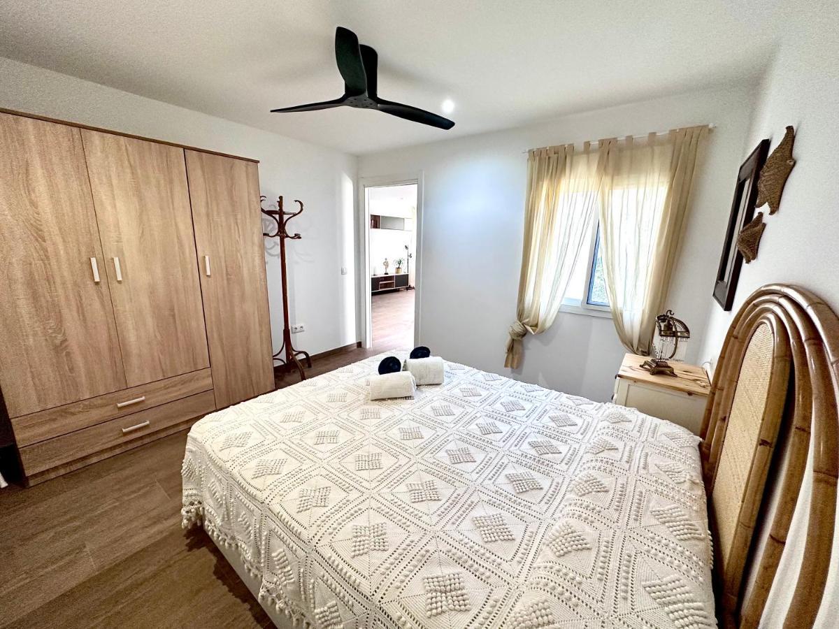 Apartamento La Cala Del Moral Sol Y Mar Leilighet Eksteriør bilde